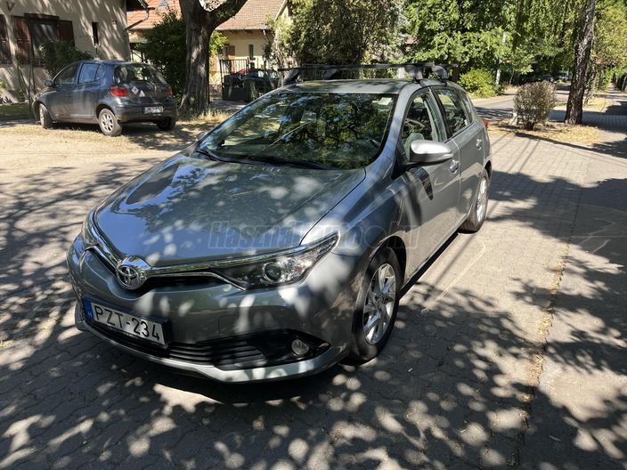 TOYOTA AURIS 1.6 Active MY17 Trend+