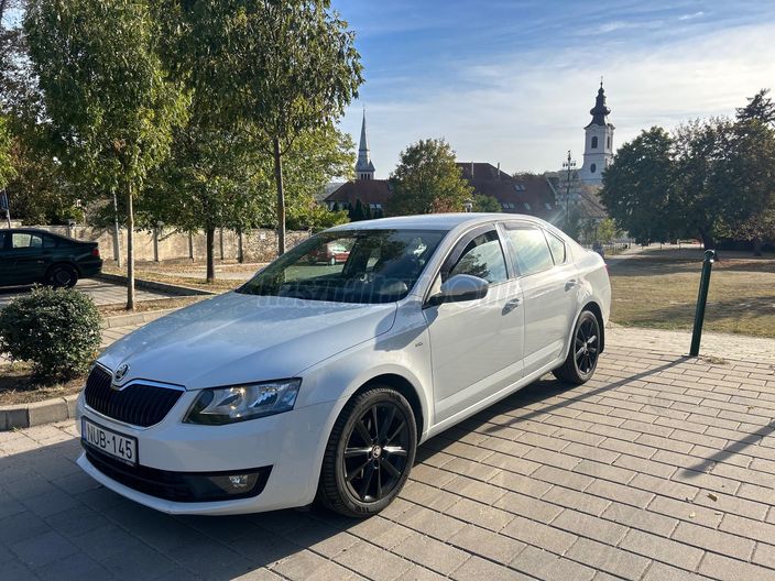 SKODA OCTAVIA 1.4 TSI Ambition