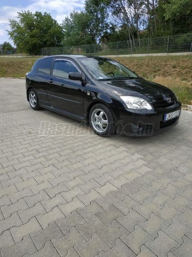TOYOTA COROLLA 1.4 Sport