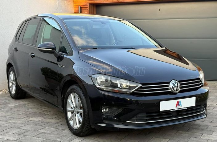 VOLKSWAGEN GOLF SPORTSVAN