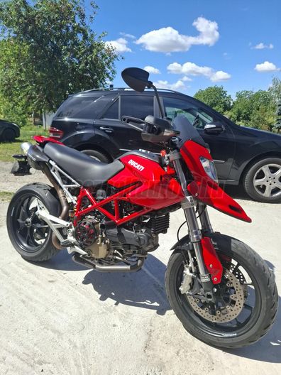 DUCATI HYPERMOTARD 1100 (DUAL SPARK)
