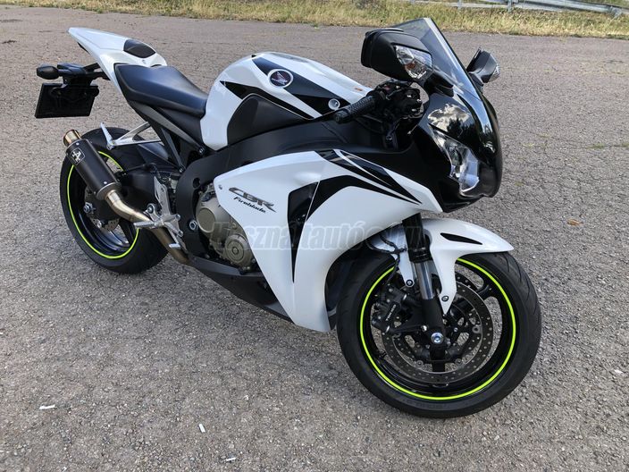 HONDA CBR 1000 RR