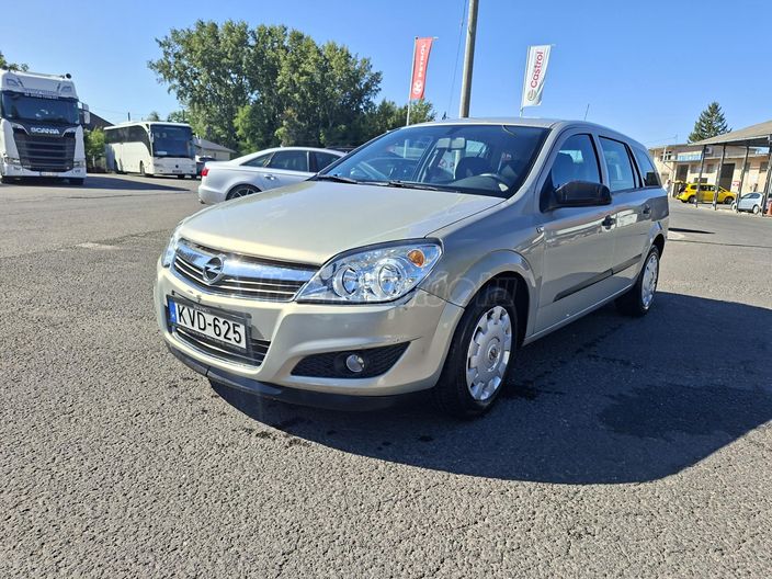 OPEL ASTRA H Caravan 1.4 Essentia