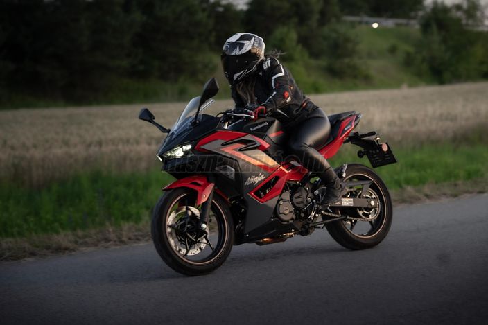 KAWASAKI NINJA 500