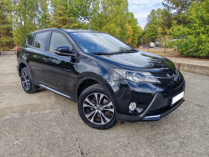 TOYOTA RAV 4 Rav4 2.0 D-4D Style
