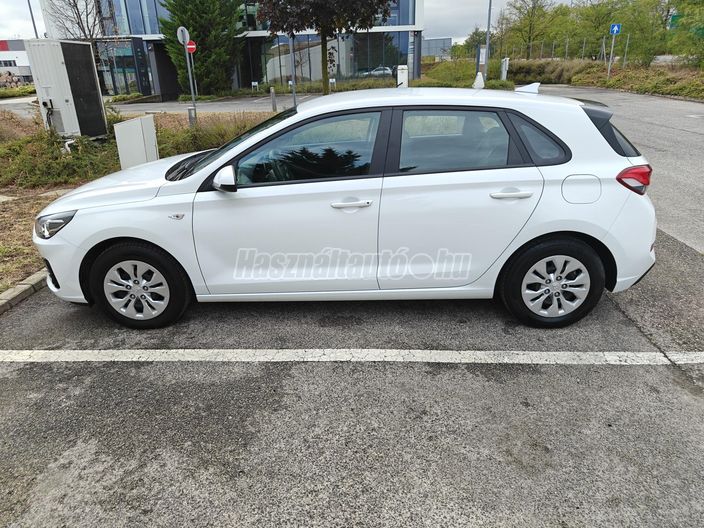 HYUNDAI I30 1.5 DPi Life
