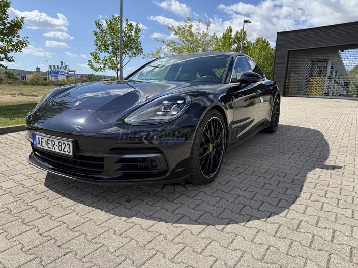 PORSCHE PANAMERA 4S PDK