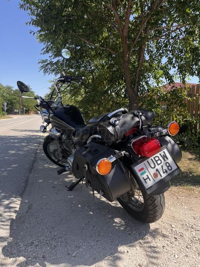 YAMAHA XV 125 (VIRAGO)