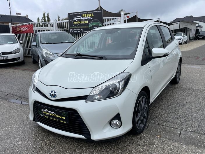 TOYOTA YARIS 1.5 HSD Eco (Automata)