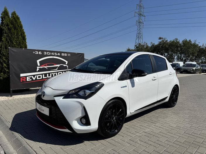 TOYOTA YARIS 1.5 VVT-i Hybrid GR-Sport Smart e-CVT
