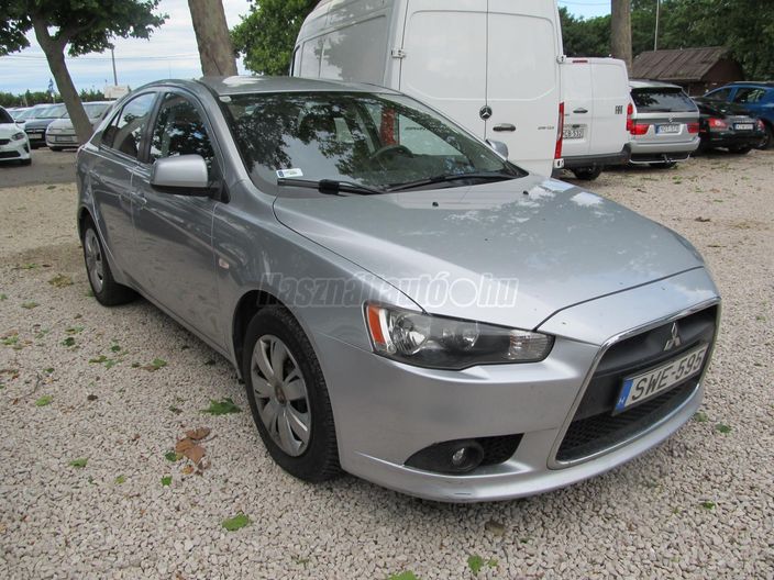 MITSUBISHI LANCER Sportback 1.8 DI-D Invite AS&G
