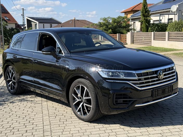 VOLKSWAGEN TOUAREG 3.0 V6 TFSI R-Line Tiptronic ic