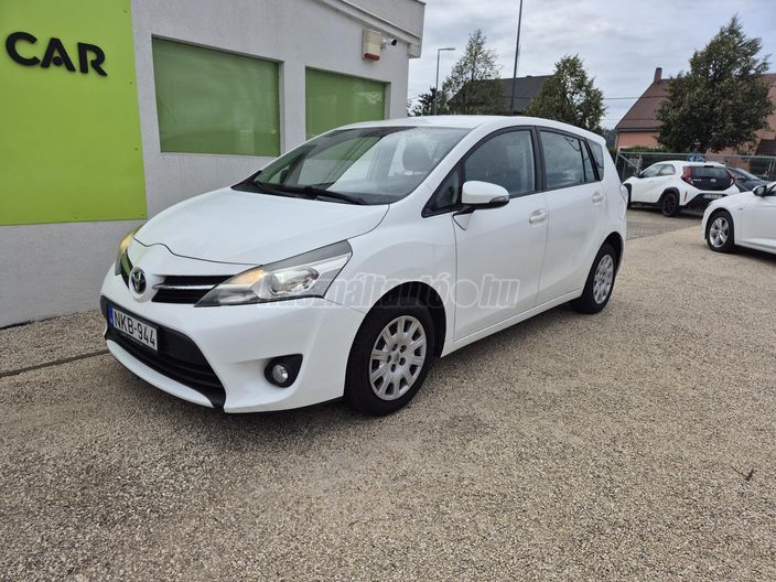 TOYOTA VERSO 1.6 Active TSS