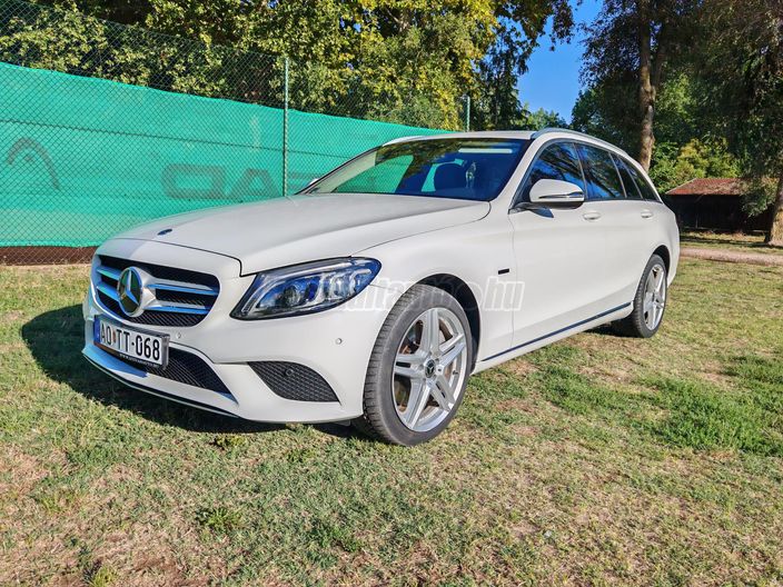 MERCEDES-BENZ C-OSZTÁLY C 300 de EQ Power 9G-TRONIC