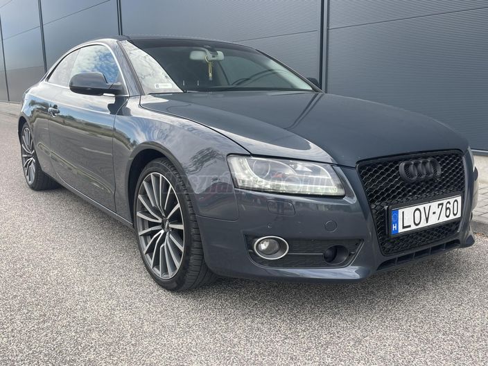 AUDI A5 3.0 TDI DPF quattro