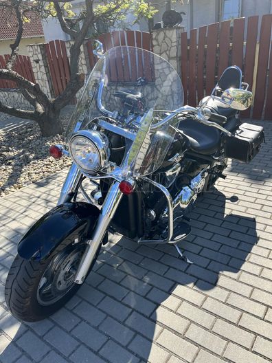 KAWASAKI VN 2000 CLASSIC