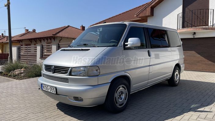 VOLKSWAGEN MULTIVAN