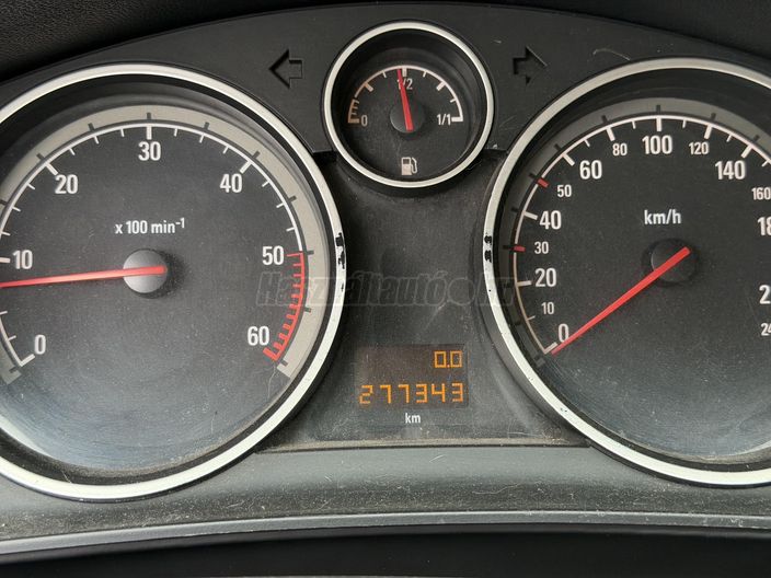 OPEL ASTRA H 1.9 CDTI GTC Sport