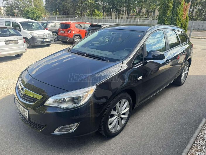 OPEL ASTRA J Sports Tourer 1.7 CDTI Enjoy