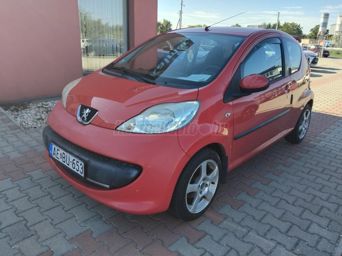 PEUGEOT 107 1.0 Junior