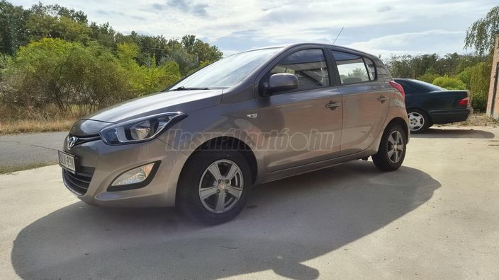 HYUNDAI I20 1.25 Color limited edition