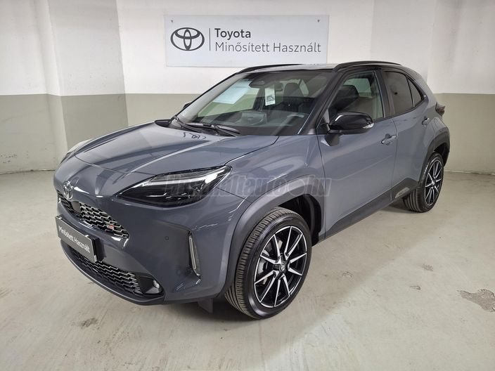 TOYOTA YARIS CROSS 1.5 Hybrid GR Sport e-CVT