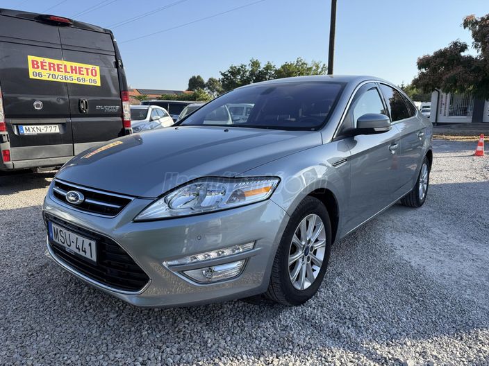 FORD MONDEO 2.0 EcoBoost Titanium