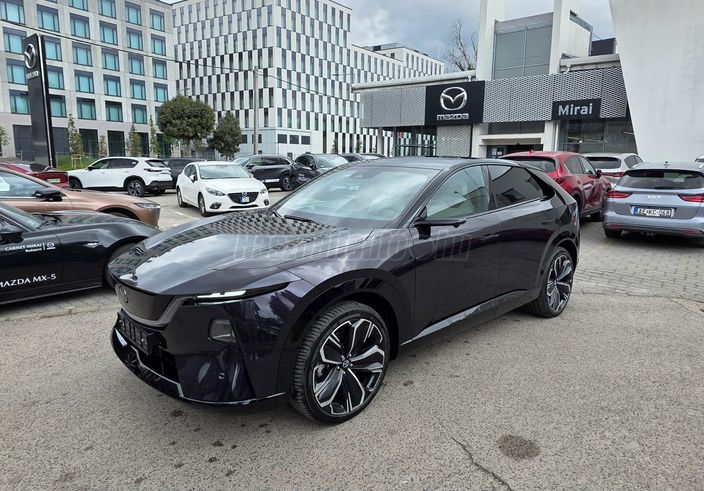 MAZDA CX-6 CX-6e 78kWh EV Takumi Plus