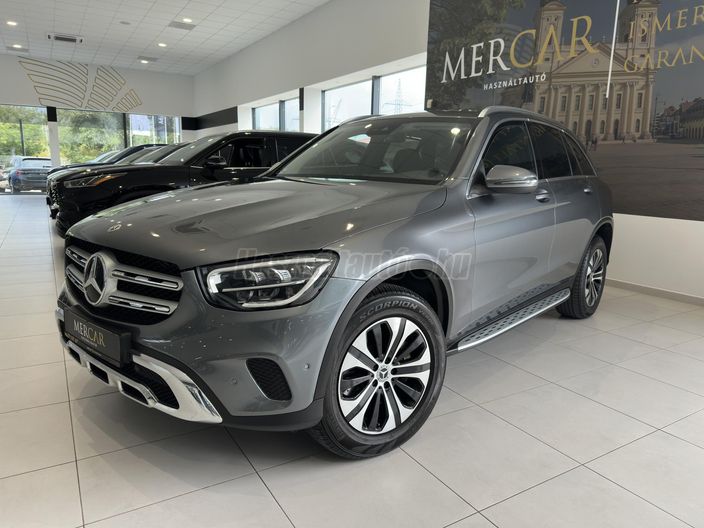 MERCEDES-BENZ GLC 300 e 4Matic 9G-TRONIC Plug-in hybrid