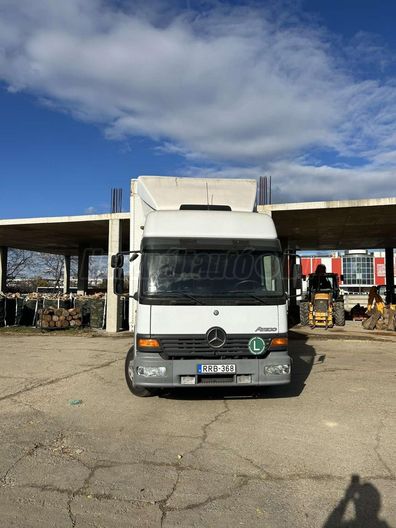 MERCEDES-BENZ ATEGO 1228