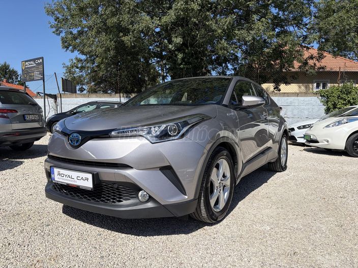 TOYOTA C-HR 1.8 Hybrid Active (ülésfűtéssel) e-CVT