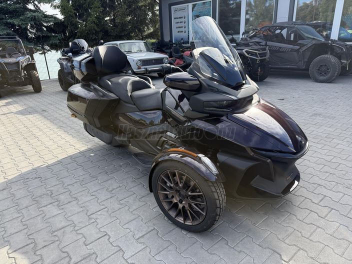 CAN-AM SPYDER