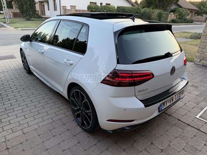 VOLKSWAGEN GOLF VII 2.0 TDI BMT SCR Highline DSG