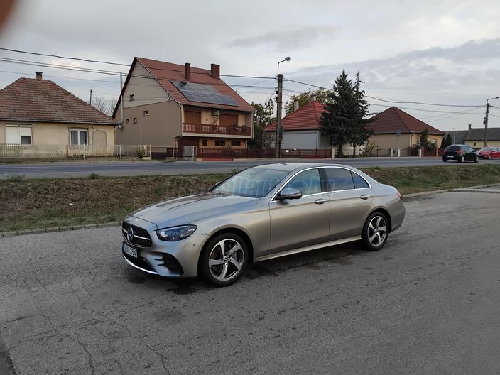 MERCEDES-BENZ E 200 4Matic 9G-TRONIC EQ Boost