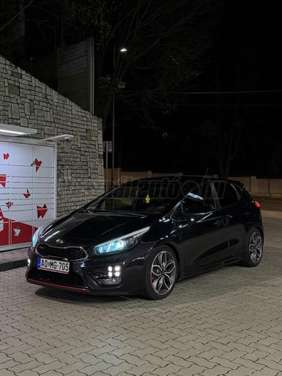 KIA CEE'D 1.6 TGDI GT