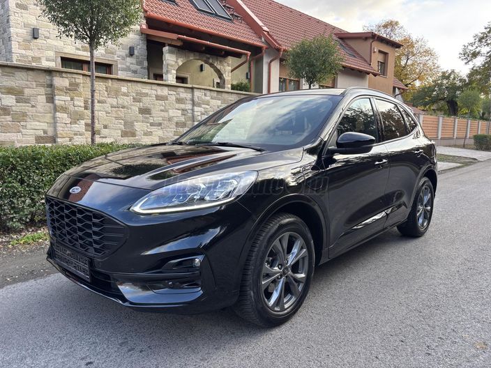 FORD KUGA 2.5 PHEV ST-Line X CVT