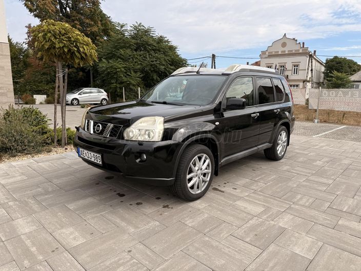 NISSAN X-TRAIL 2.0 dCi LE