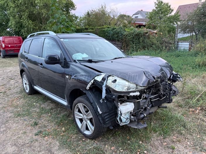 PEUGEOT 4007 2.2 HDi Premium FAP (7 személyes )