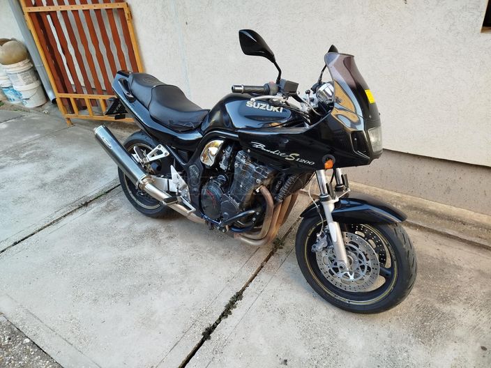 SUZUKI GSF 1200 S (BANDIT)