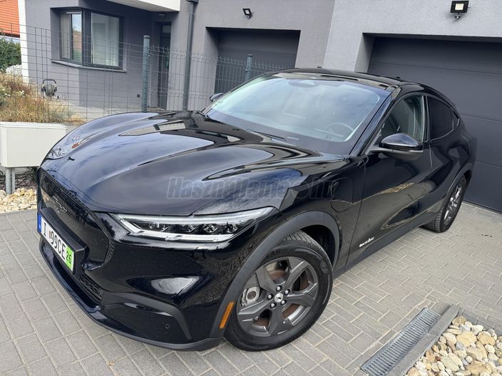 FORD MUSTANG MACH-E Standard range (Automata)
