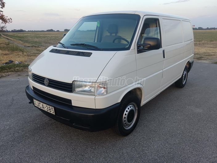 VOLKSWAGEN TRANSPORTER T4 2.5 7DB 1T2