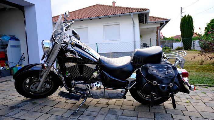 SUZUKI VL 1500 (INTRUDER)