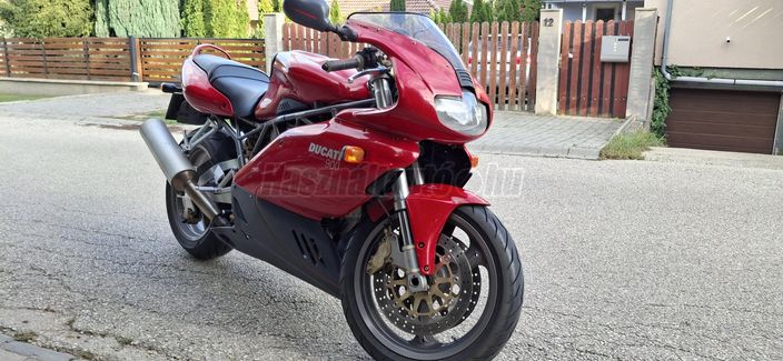 DUCATI 900 SS