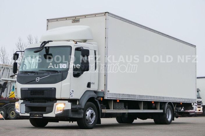 VOLVO FL 250 Box Truck / Roller Shutter Door / Tail Lift / Euro 6