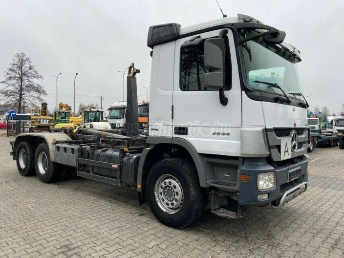 MERCEDES-BENZ ACTROS 2644