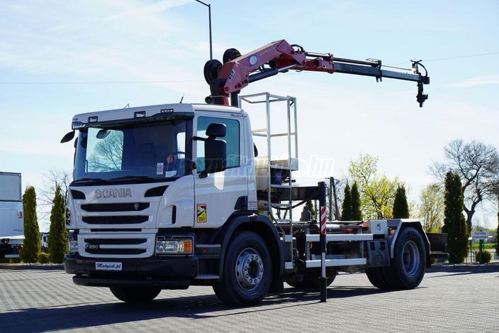 SCANIA P 250 / 4X2 / SIŁOWNIK DO WYWROTU /  + HDS HMF 635 K2 /  MAX WYS