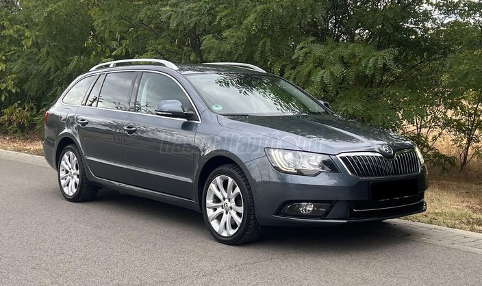 SKODA SUPERB Combi 2.0 CR TDi Elegance DSG
