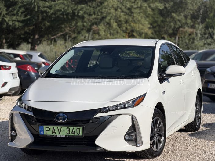 TOYOTA PRIUS PLUG-IN 1.8 PHV Executive e-CVT