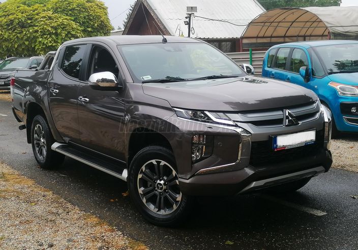 MITSUBISHI L 200 2.2 D Intense Plus A T