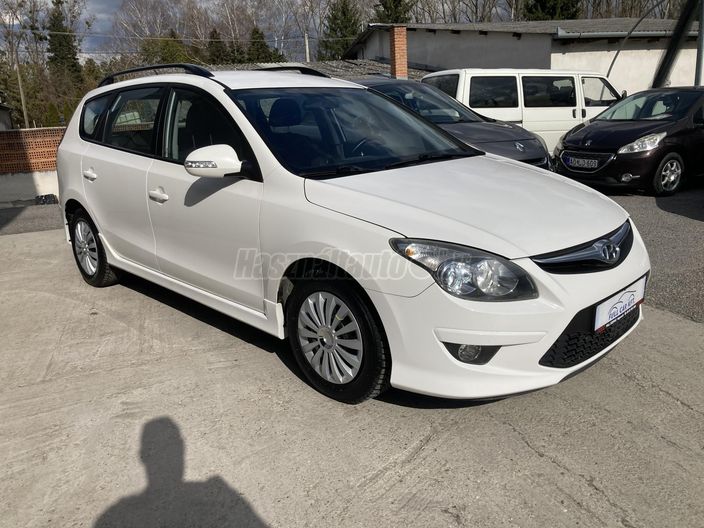 HYUNDAI I30 CW 1.6 CRDi LP Business